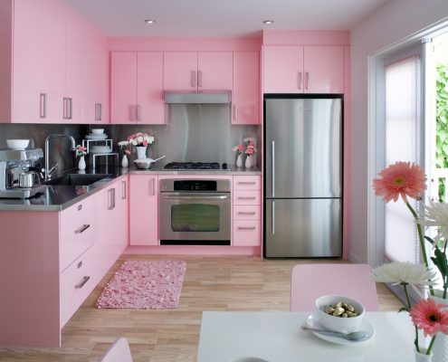 رنگ صورتی در طراحی دکور  آشپزخانه